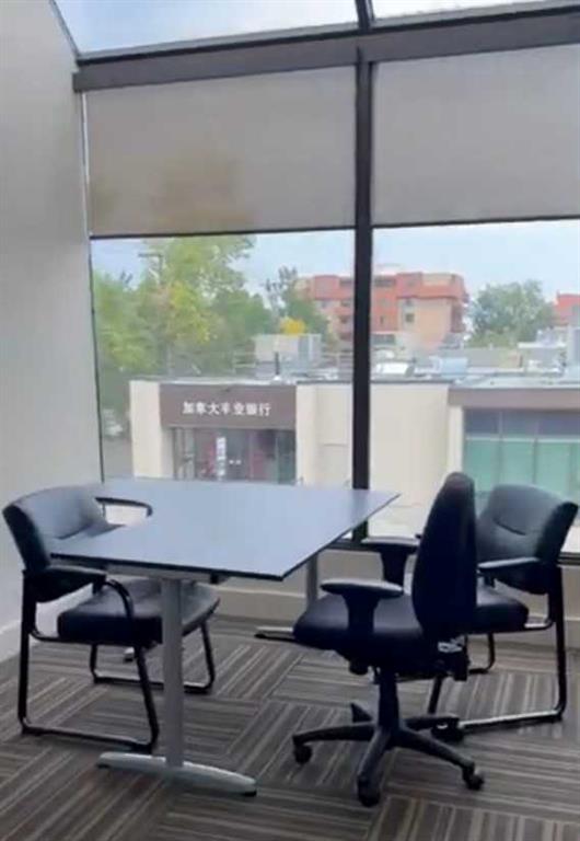 Second View of 218, 1217 Centre Street NW, Crescent Heights, Calgary, Alberta, T2M 0C4