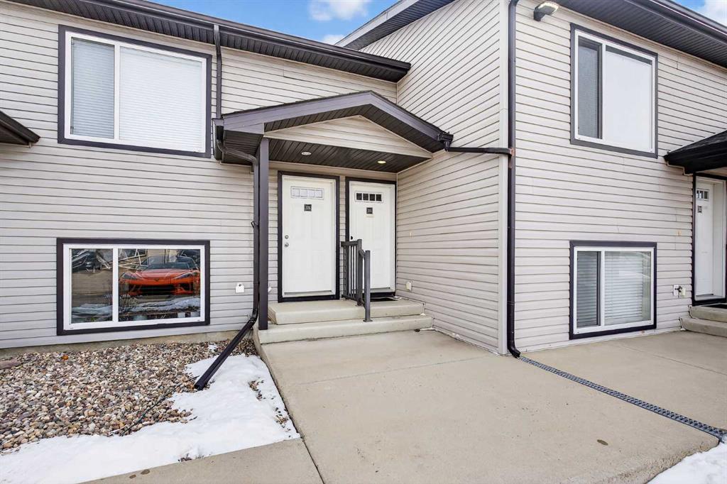 Third View of 305, 2114 18 Avenue , NONE, Coaldale, Alberta, T1M 0C4