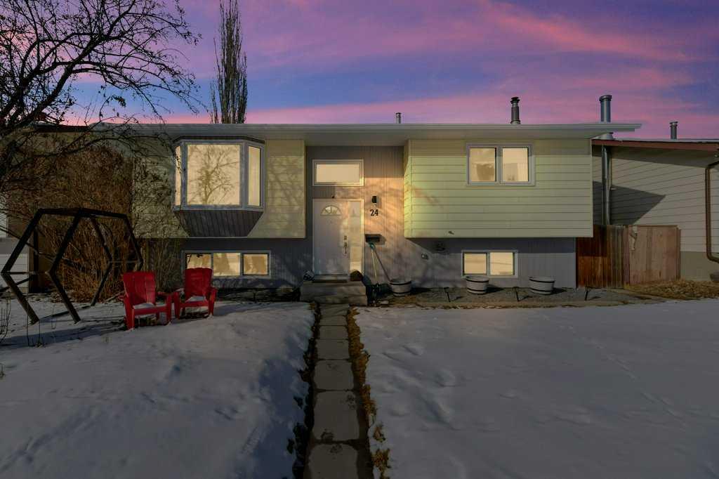 Third View of 24 Mcgill Street , Morrisroe Extension, Red Deer, Alberta, T4R 1S3