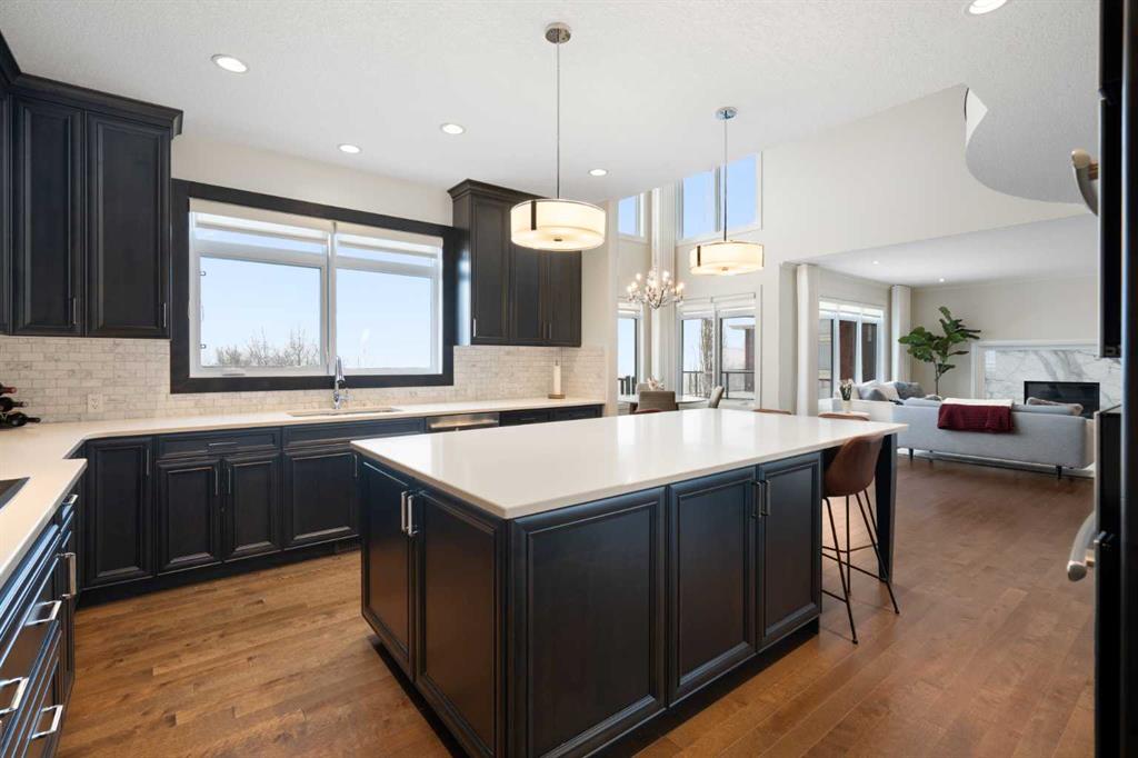 Fourth View of 395 Tuscany Estates Rise NW, Tuscany, Calgary, Alberta, T3L 0C5