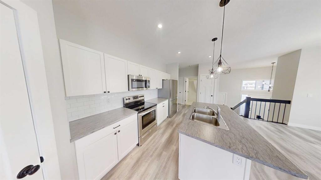 Fifth View of B, 10454 131 Avenue , Royal Oaks, Grande Prairie, Alberta, T8V4W5