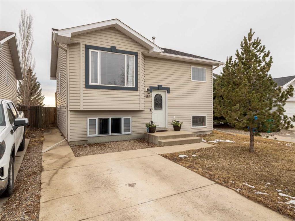 152 Blackfoot Circle W, A2294183, Alberta,