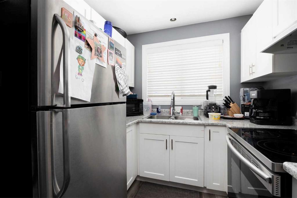 Fifth View of 612, 600 Signal Road , Thickwood, Fort McMurray, Alberta, T9H 3Z4