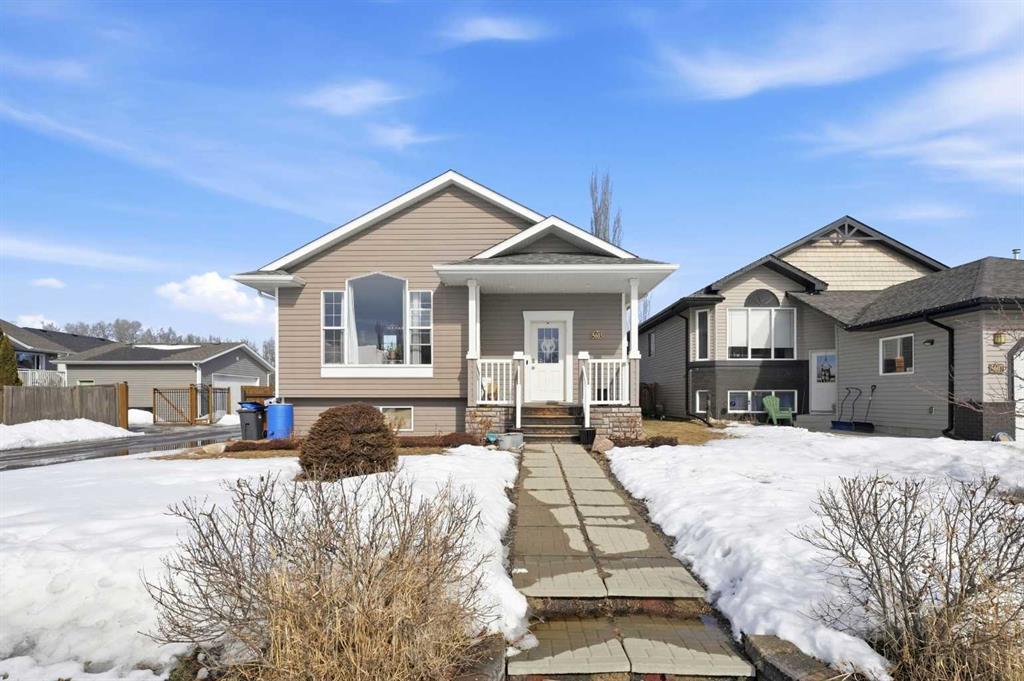 Second View of 5603 49 StreetClose , Madison Park, Innisfail, Alberta, T4G 1Y7