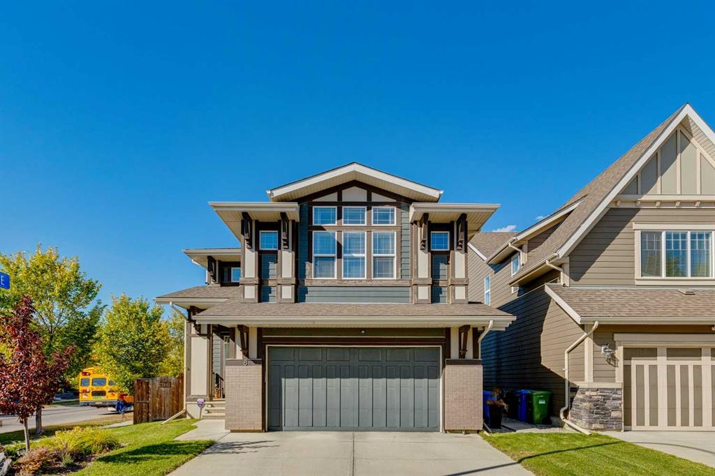 8 Masters Court SE, A2294338, Alberta,