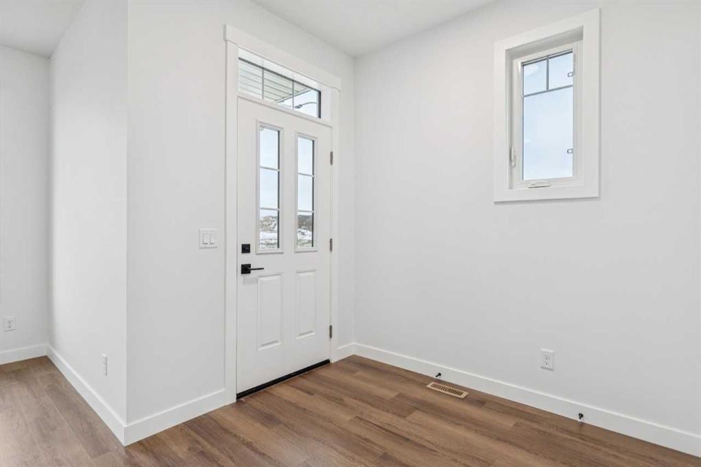 Fifth View of 15477 45 Street SW, Alpine Park, Calgary, Alberta, T2Y1E2