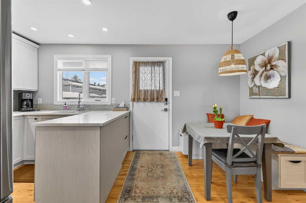 Fourth View of 563 Regal Park NE, Renfrew, Calgary, Alberta, T2E 0S6