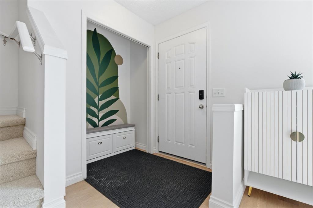 Fourth View of 213 Toscana Gardens NW, Tuscany, Calgary, Alberta, T3L 3C3