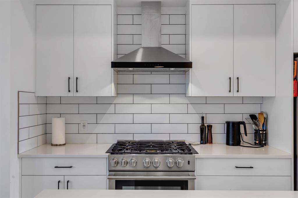 Third View of 213 Greenbriar Common NW, Greenwood/Greenbriar, Calgary, Alberta, T3B6J3