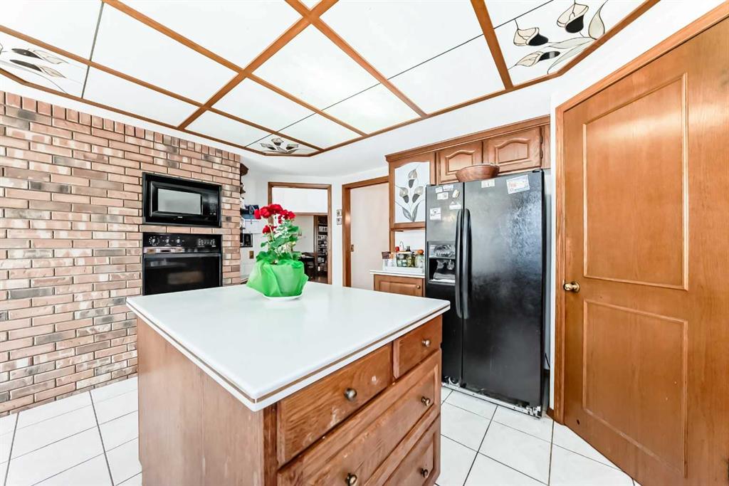 Fifth View of 131 Varsity Estates Terrace NW, Varsity, Calgary, Alberta, T3B 5J6