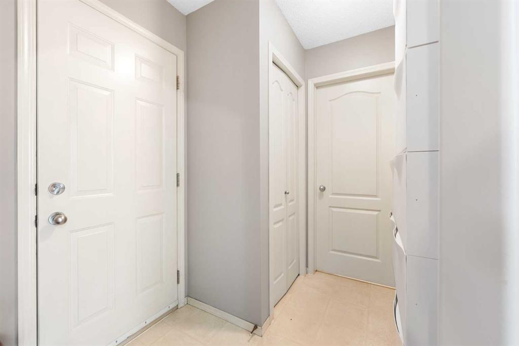 Fifth View of 69 Hampstead Gardens NW, Hamptons, Calgary, Alberta, T3A 5Y5