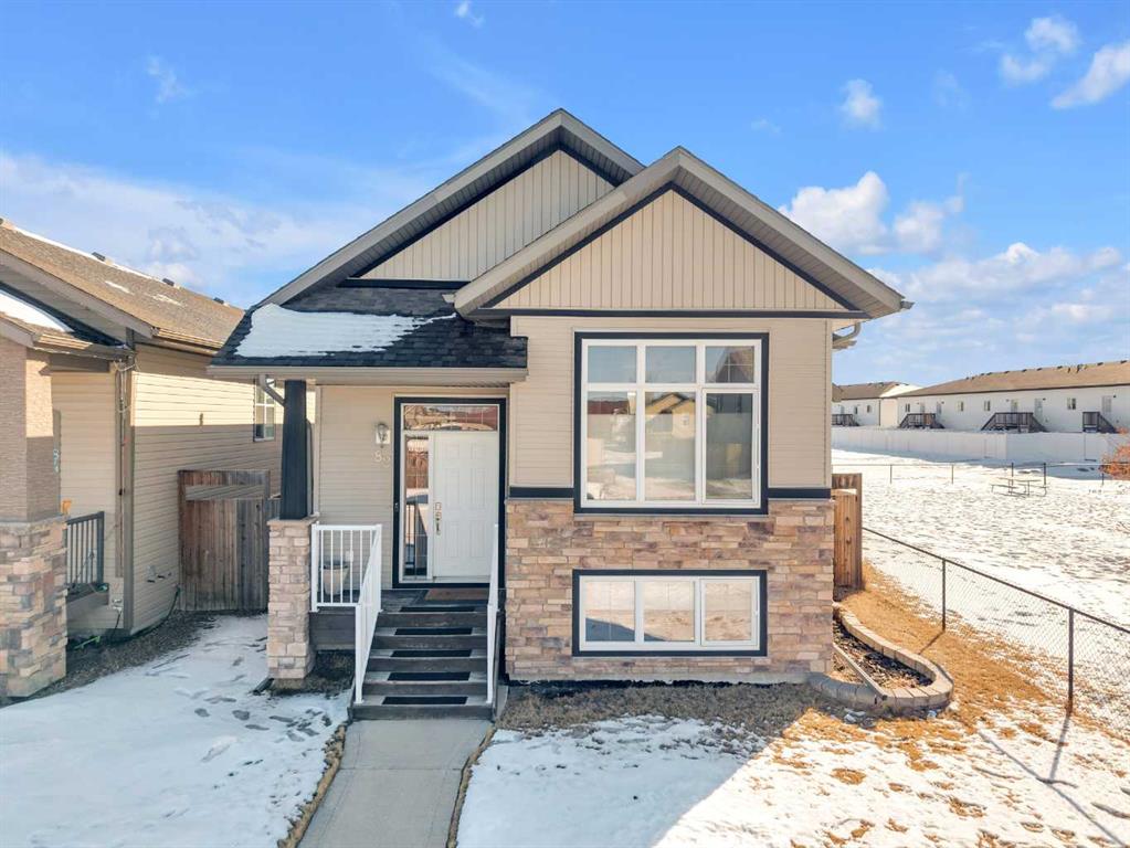 82 Mackenzie Crescent , A2294474, Alberta,