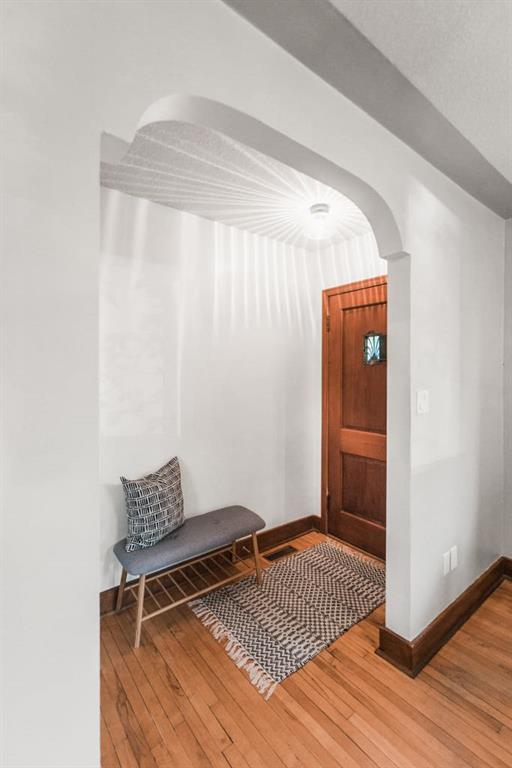 Third View of 232 21 Avenue NE, Tuxedo Park, Calgary, Alberta, T2E1S4