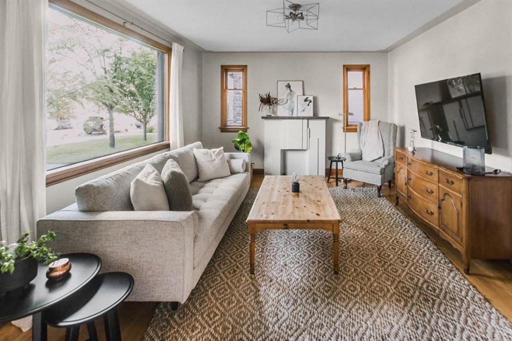 Fifth View of 232 21 Avenue NE, Tuxedo Park, Calgary, Alberta, T2E1S4