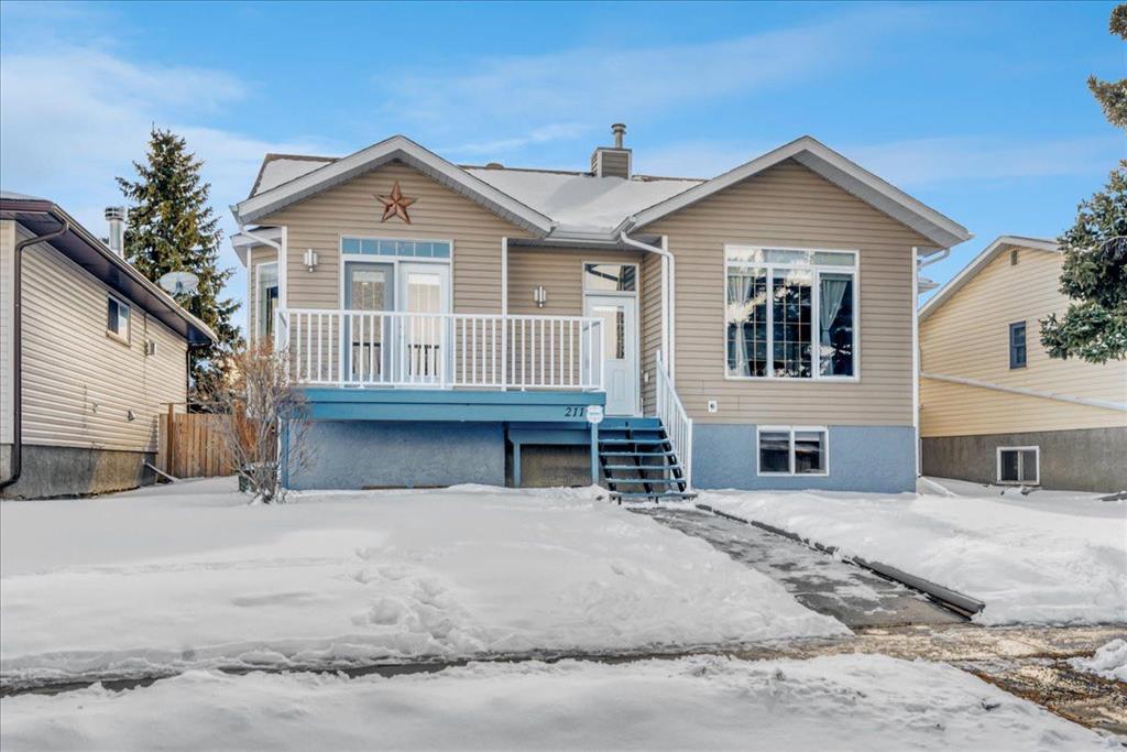 211 Royal Avenue , A2294558, Alberta,