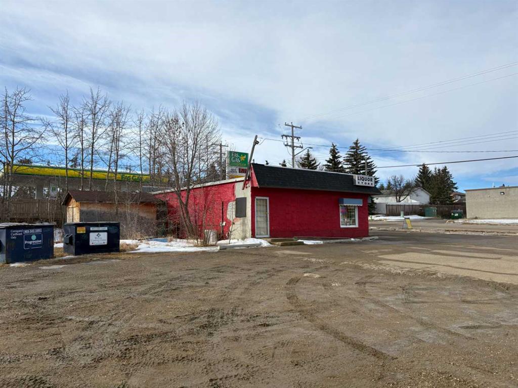 Fifth View of 4413 50 Street , Central Core, Sylvan Lake, Alberta, T4S 1J9