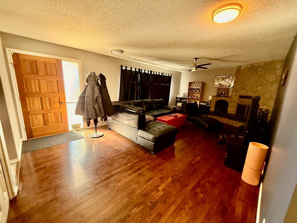 Third View of 518 3 Street , NONE, Wainwright, Alberta, T9W 1A7