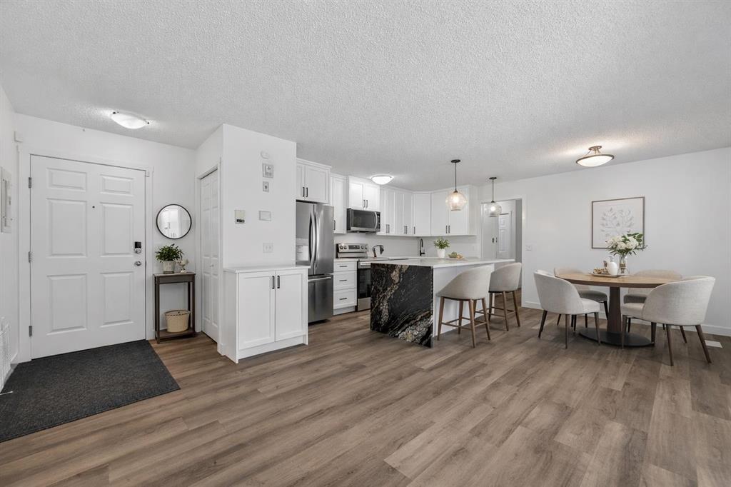 2, 170 N Railway Street , A2294578, Alberta,