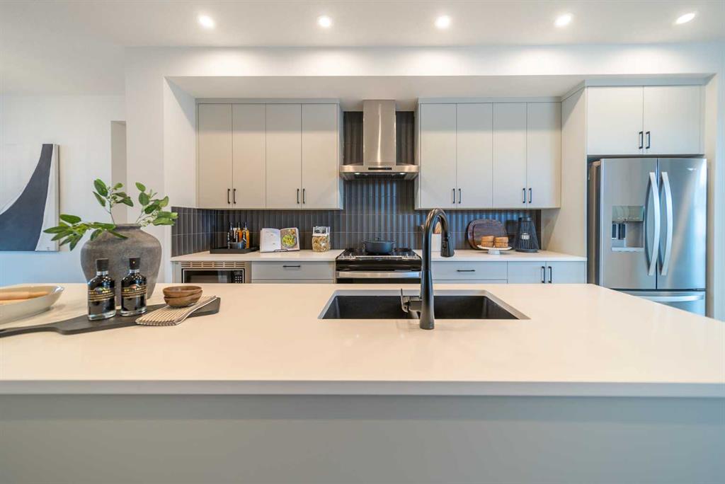 42 Creekview Avenue SW, A2294594, Alberta,