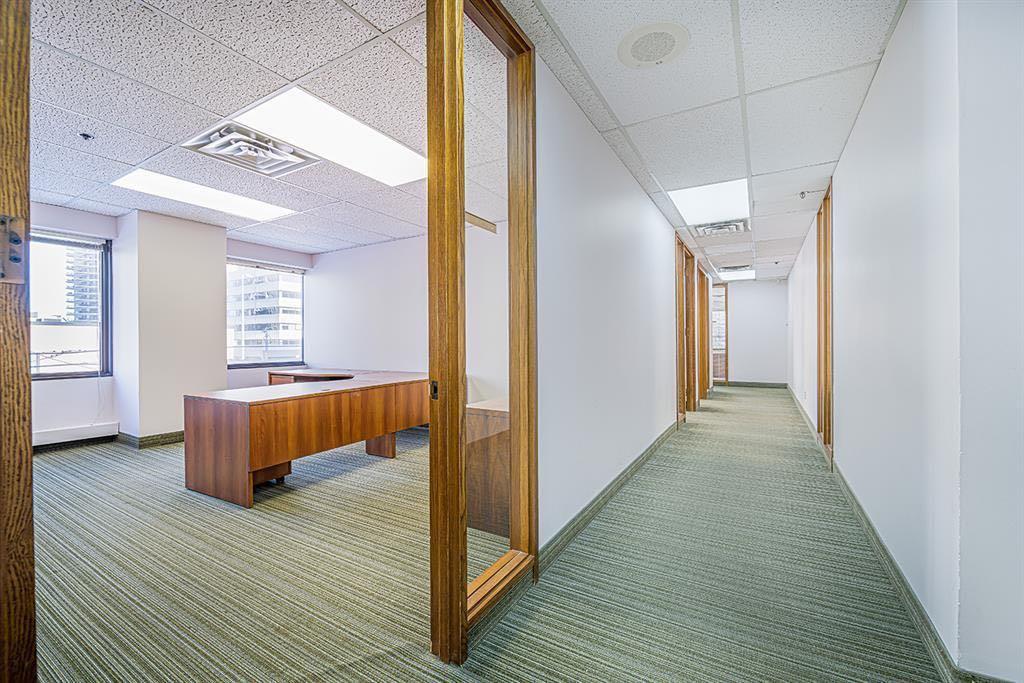 Fifth View of 201, 1100 8 Avenue SW, Downtown West End, Calgary, Alberta, t2P3T8