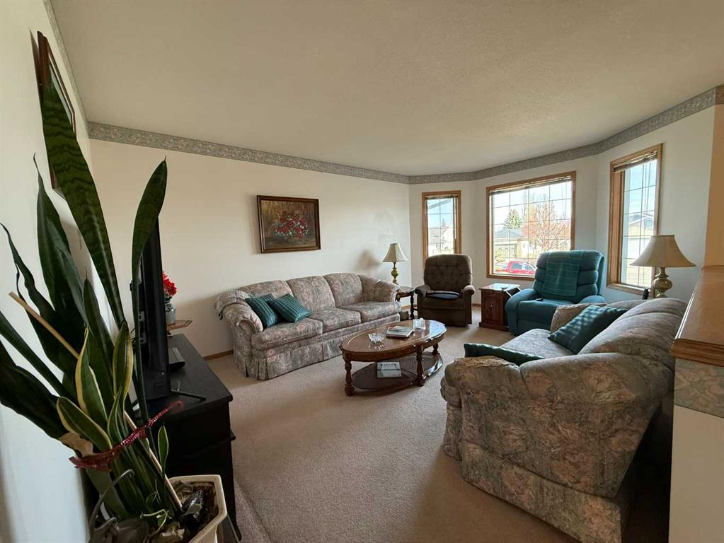 Third View of 128 Heritage Boulevard W, Heritage Heights, Lethbridge, Alberta, T1K 6R9