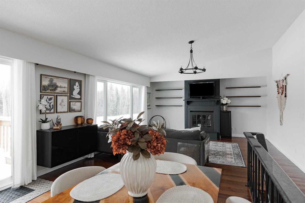 Fourth View of 713 Timberline Drive , Thickwood, Fort McMurray, Alberta, T9K 1B1