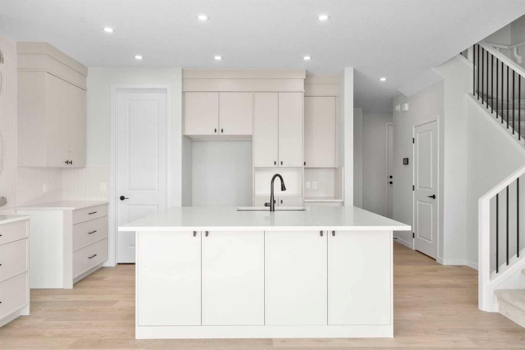 Third View of 270 West Grove Lane SW, West Springs, Calgary, Alberta, T3H 6K8