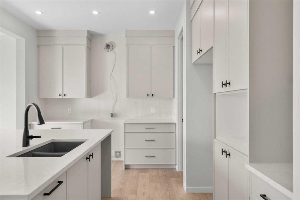 Fifth View of 270 West Grove Lane SW, West Springs, Calgary, Alberta, T3H 6K8