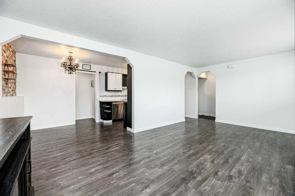 Fifth View of 16, 7 Stanton Street , Sunnybrook, Red Deer, Alberta, T4N 0B9