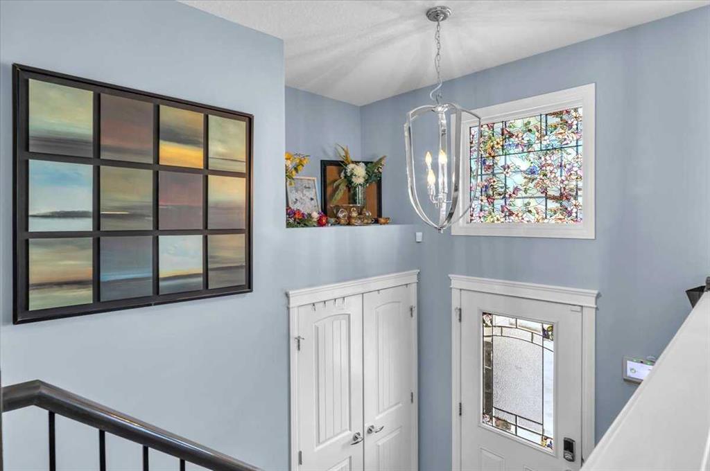 Fifth View of 301 McLeod Crescent , NONE, Diamond Valley, Alberta, T0L2A0