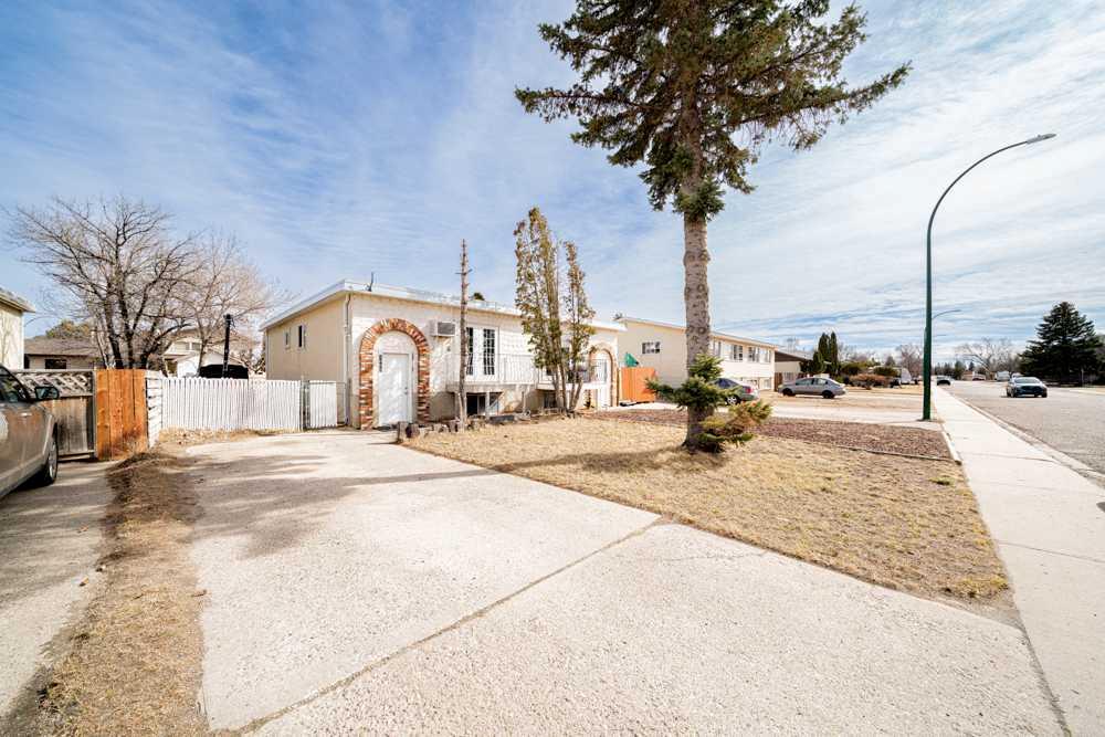 1685 4 Avenue NE, A2294869, Alberta,