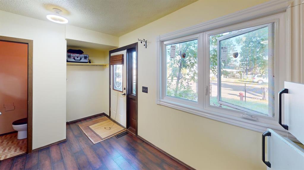 Third View of 307 8 Avenue , NONE, Bassano, Alberta, T0J0B0