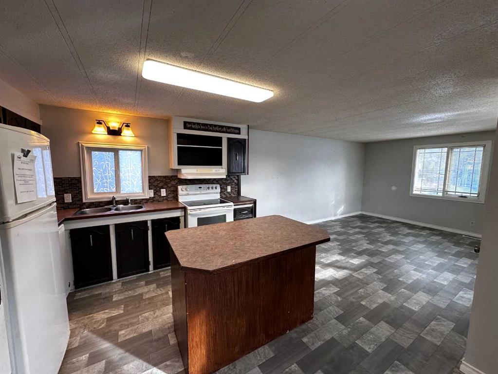 Fourth View of 8, 5103 61 Avenue , NONE, Olds, Alberta, T4H1E6