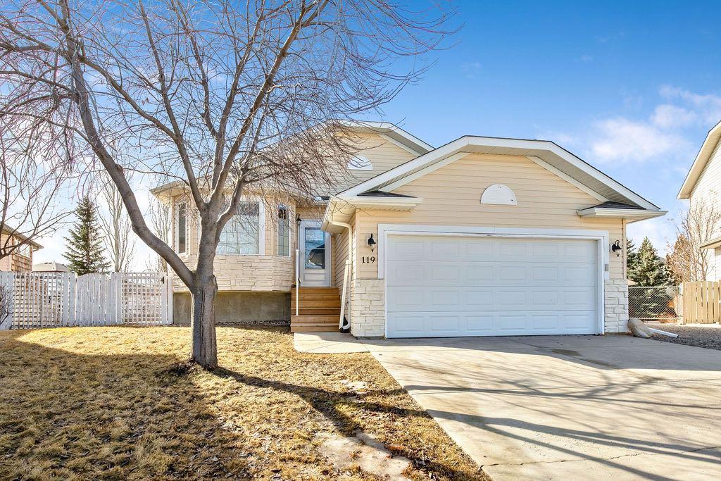 Fifth View of 119 High Ridge Place NW, Highwood Village, High River, Alberta, T1V 1X8