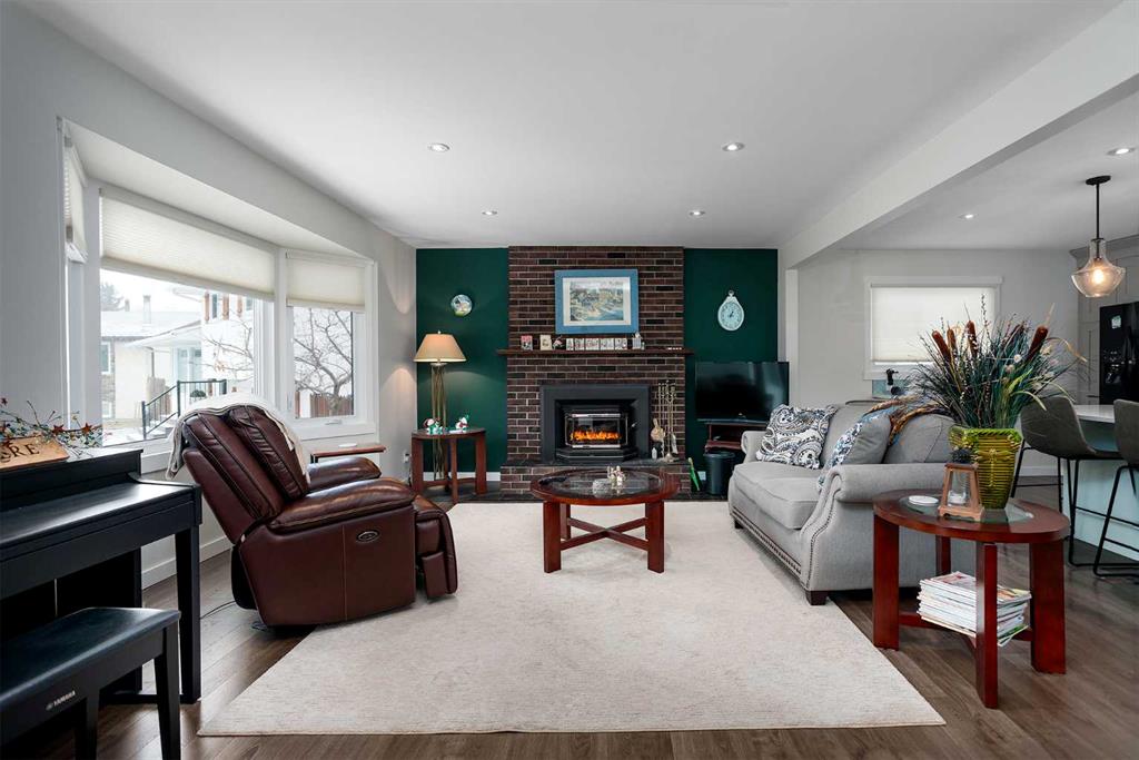 Fourth View of 4505 66 StreetClose , Westmount, Camrose, Alberta, T4V 2T1