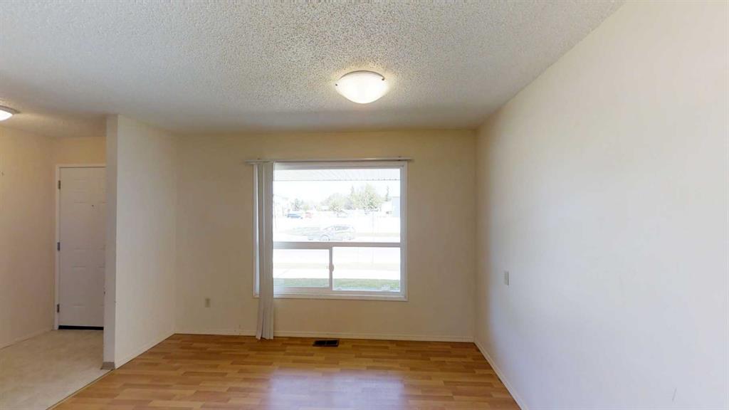 Fourth View of 122, 9501 72 Avenue , South Patterson Place, Grande Prairie, Alberta, T8V 6A1