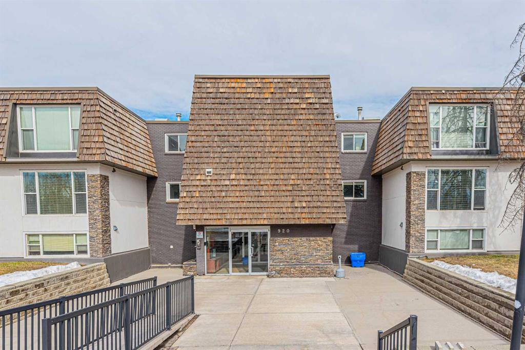 111, 920 68 Avenue SW, A2294959, Alberta,