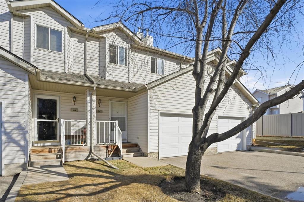 Third View of 94 Mt Aberdeen Manor SE, McKenzie Lake, Calgary, Alberta, T2Z 3N8