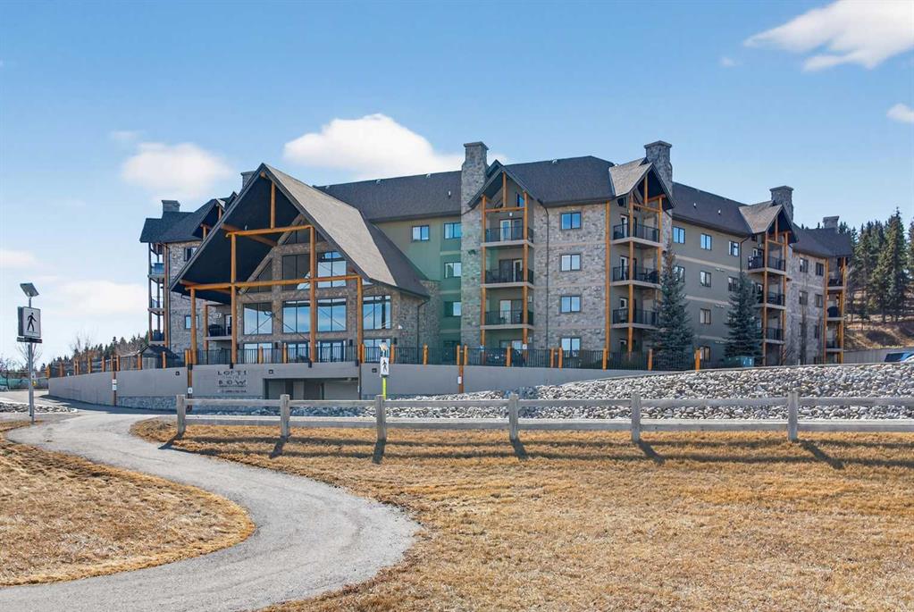 203, 77 George Fox Trail , A2295000, Alberta,