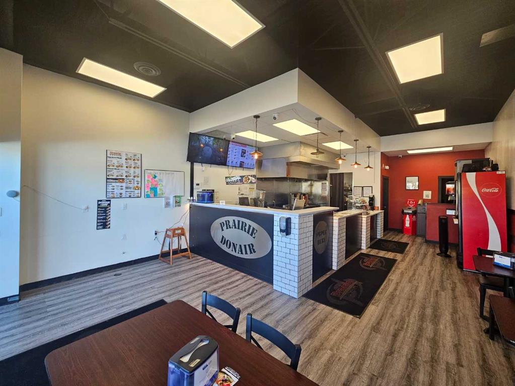 Third View of B111, 14919 Deer Ridge Drive SE, Deer Ridge, Calgary, Alberta, T2Z 2L4