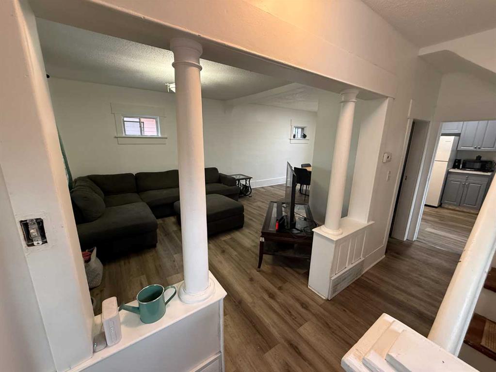 Fifth View of 823 4 Street SE, River Flats, Medicine Hat, Alberta, T1A 0L5