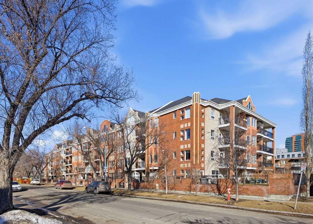 Third View of 205, 838 19 Avenue SW, Lower Mount Royal, Calgary, Alberta, T2T 6H2