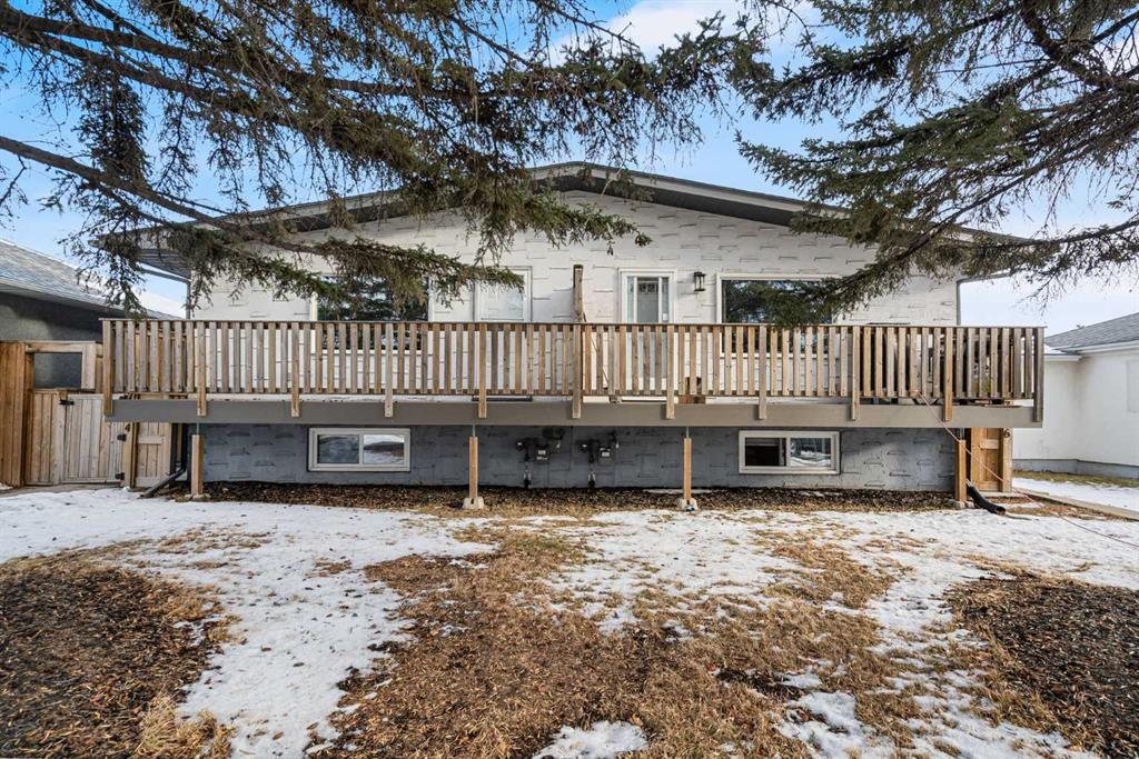 7614 & 7616 21 Street SE, A2295170, Alberta,