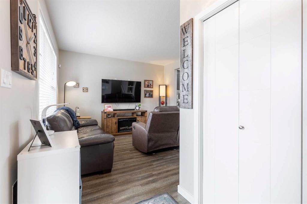 Fifth View of 51 Greywolf Road N, Blackwolf 2, Lethbridge, Alberta, T1H 7E8