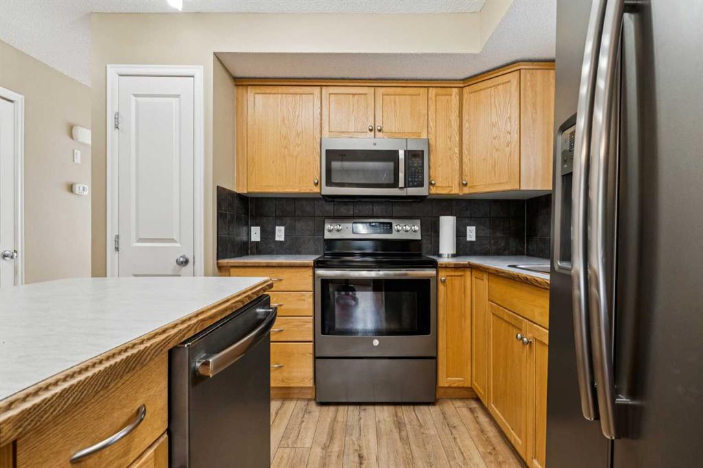 Fifth View of 1104, 2384 Sagewood Gate SW, Sagewood, Airdrie, Alberta, T4B 0K7