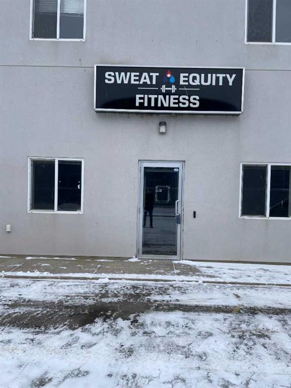 3, 14 Thevenaz Industrial Trail , A2295184, Alberta,