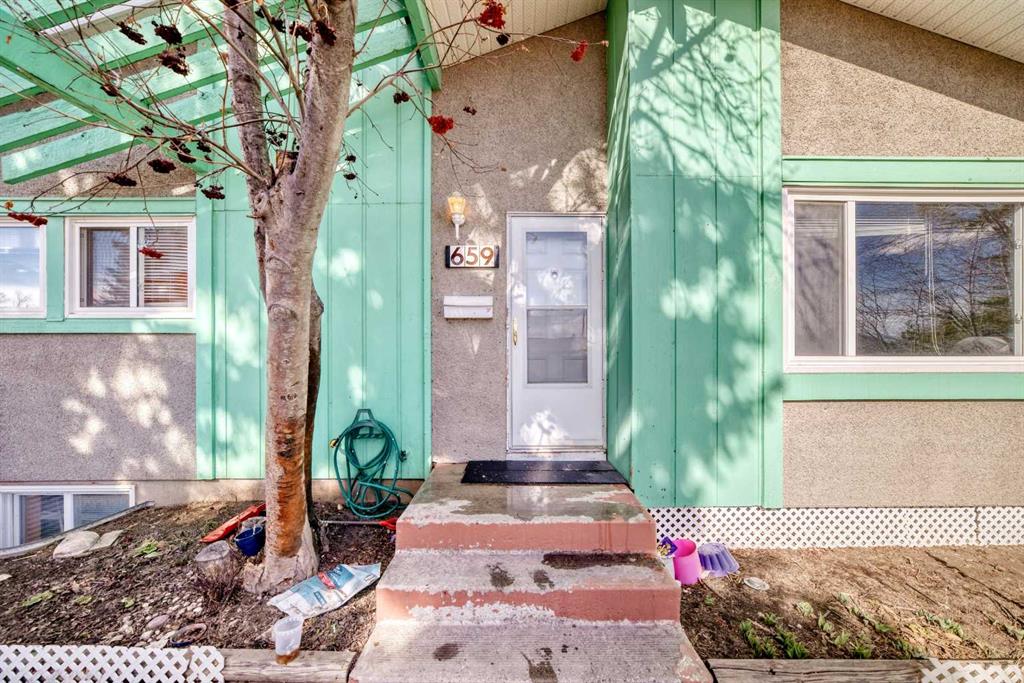 Third View of 659 Maryvale Way NE, Marlborough, Calgary, Alberta, T2A 2V6