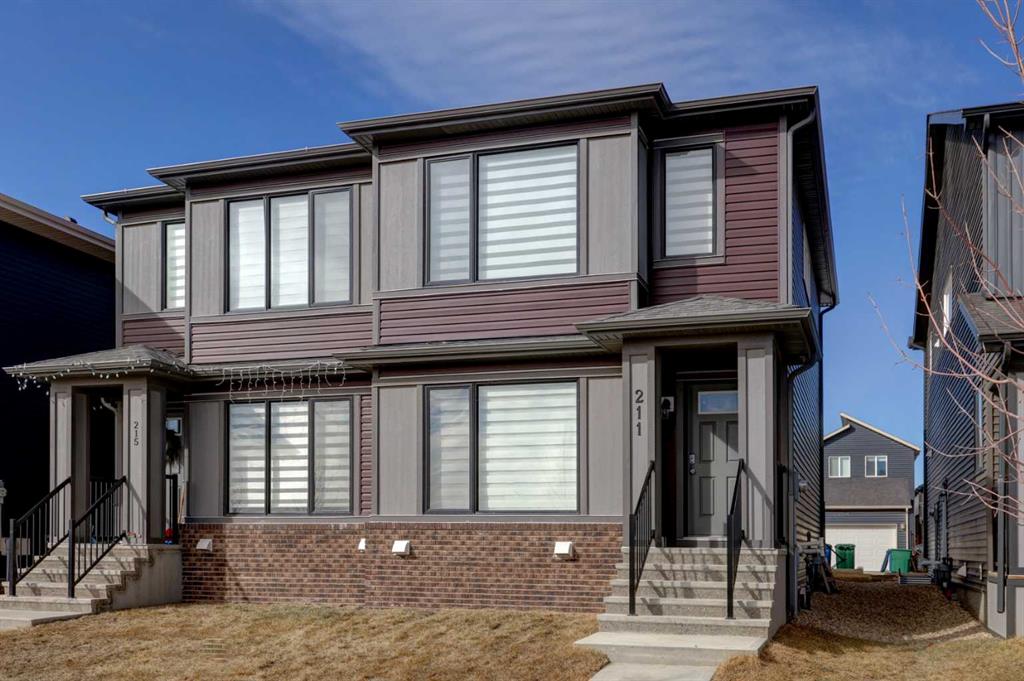 Second View of 211 Chinook Gate Boulevard SW, Chinook Gate, Airdrie, Alberta, T4B 5J4