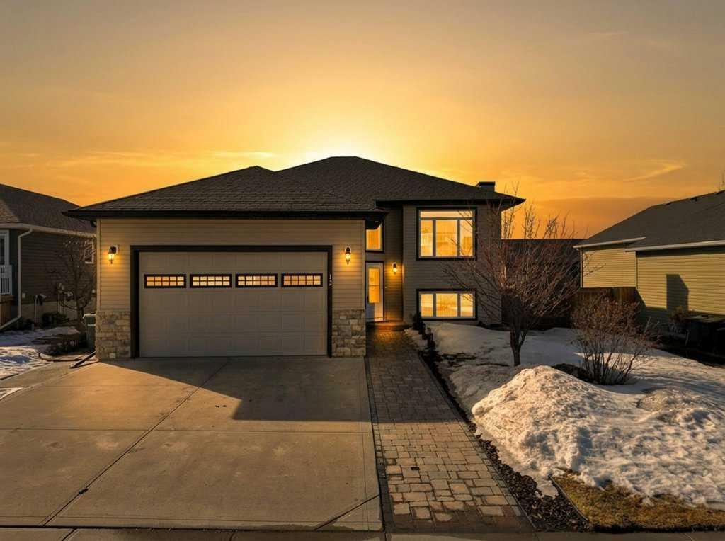 12 Vermont Close , A2295196, Alberta,