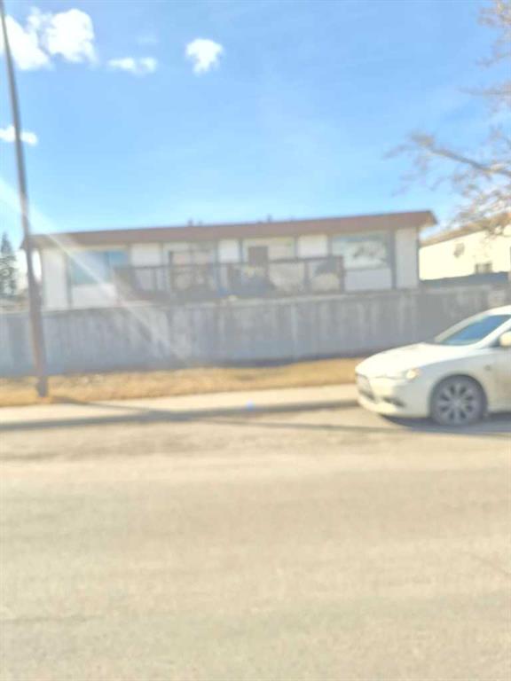 2231 48 Street SE, A2295214, Alberta,